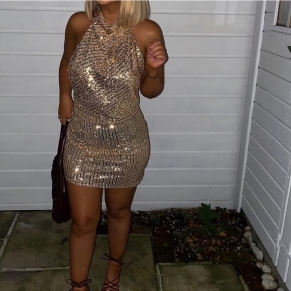 Zara Gold Sequin Halter Mini Dress - Picture 4 of 16